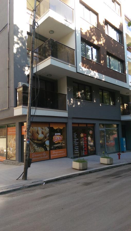 Reach Dreams Apartment 2 瓦爾納 外观 照片